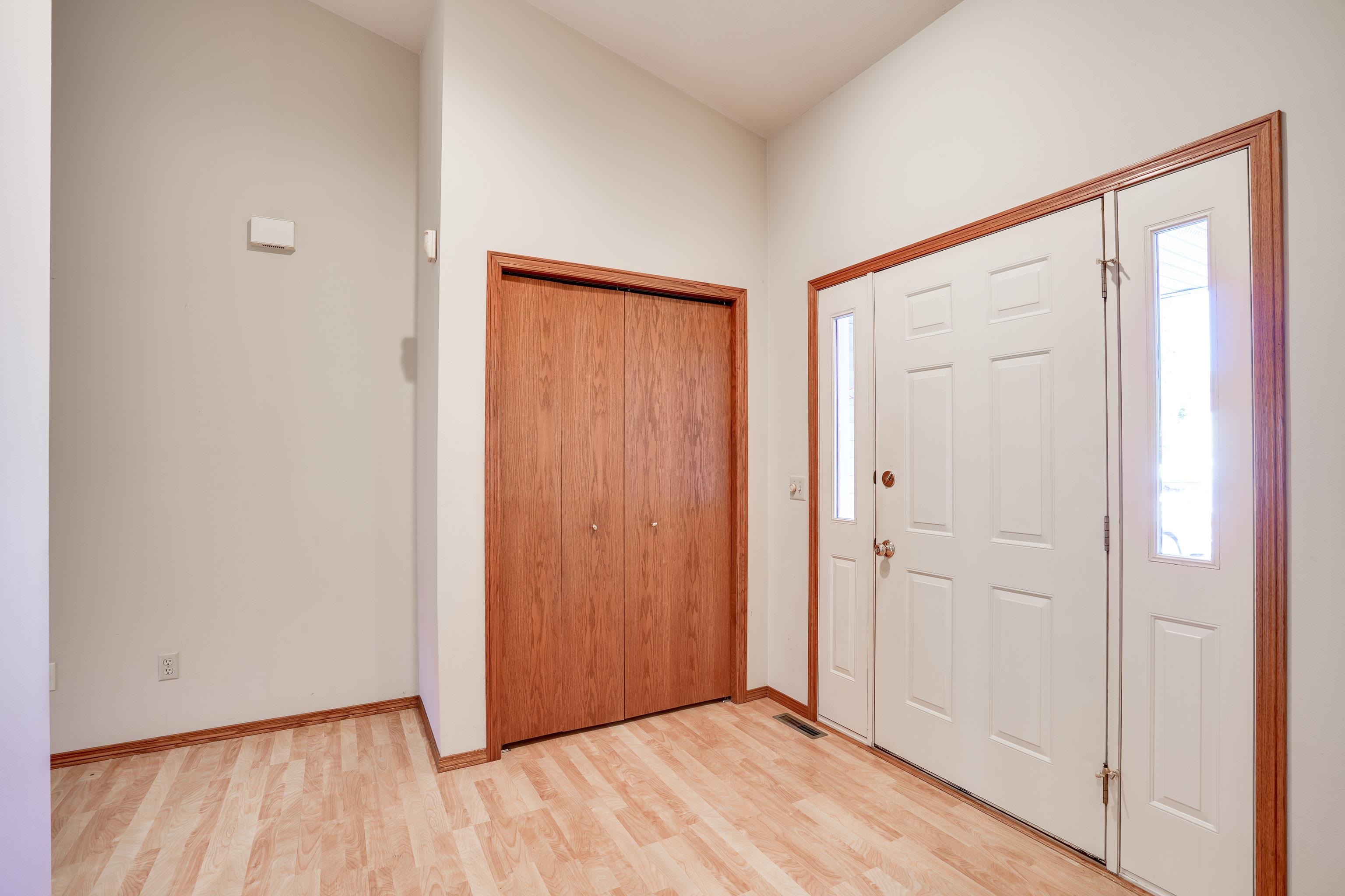 7265 West Valley Ridge Drive Madison, WI 53719 - Photo 3 of 51