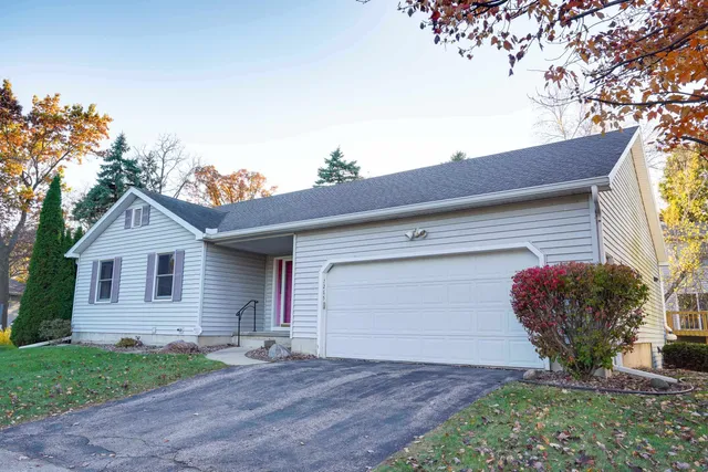 $420,000 | 7265 West Valley Ridge Drive, Madison, WI 53719