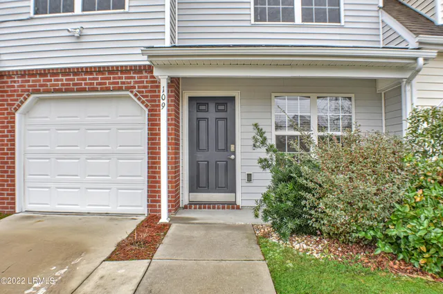 $1,950 | 109 Bella Way, Beaufort, SC 29906