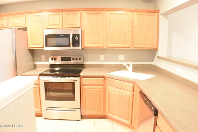 $1,950 | 109 Bella Way, Beaufort, SC 29906