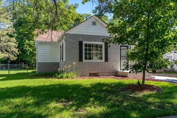 $154,900 | 2807 Yonge Street, Rockford, IL 61101
