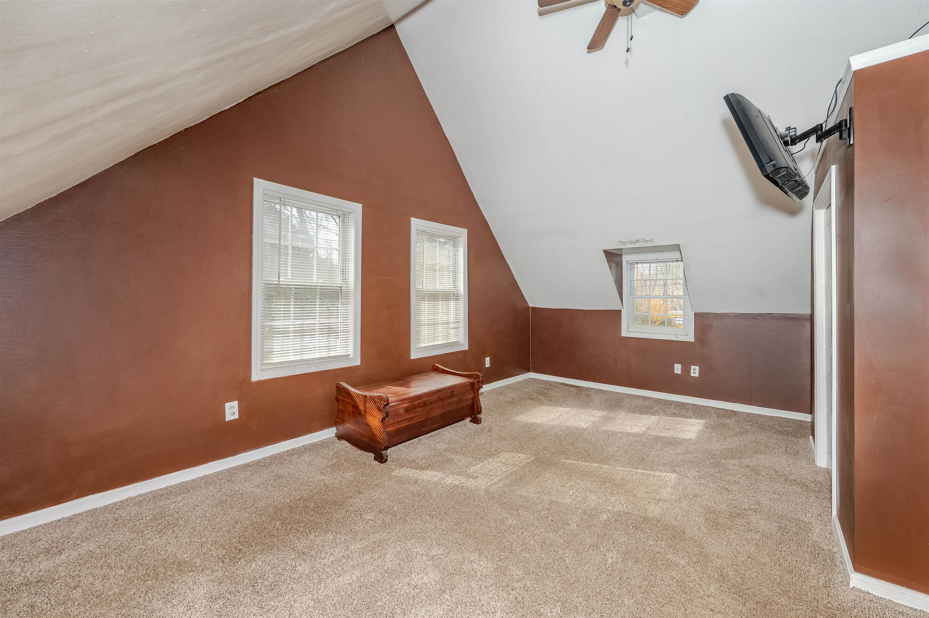 313 Main Street Hampstead, NH 03841 - Photo 25 of 34