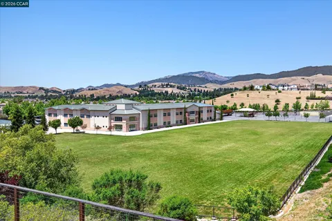 $2,698,800 | 2048 Drysdale Street, Danville, CA 94506