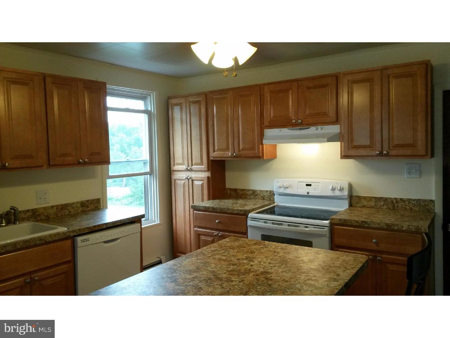 675 Mount Road Aston, PA 19014 - Photo 13 of 24