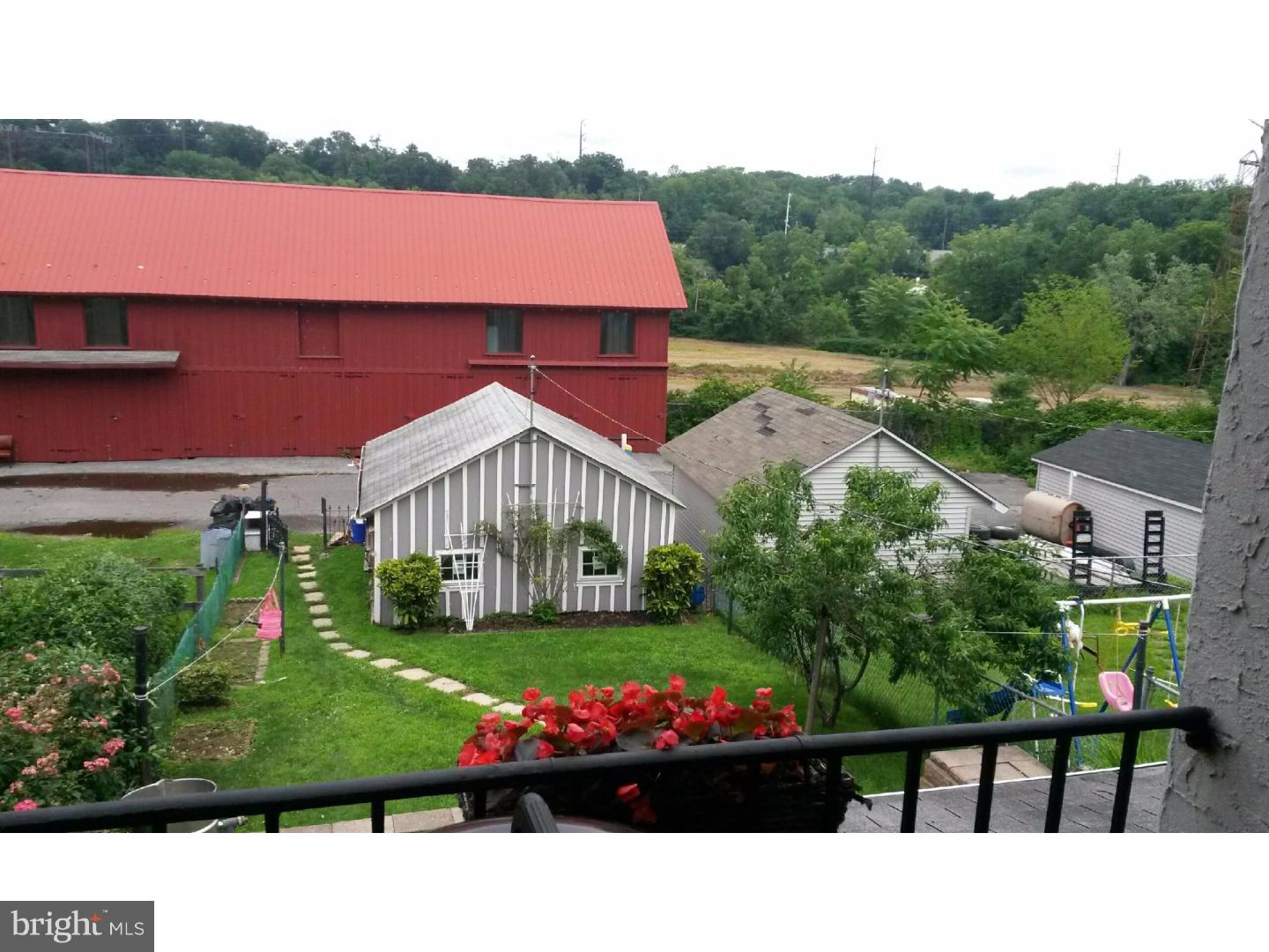 675 Mount Road Aston, PA 19014 - Photo 5 of 24