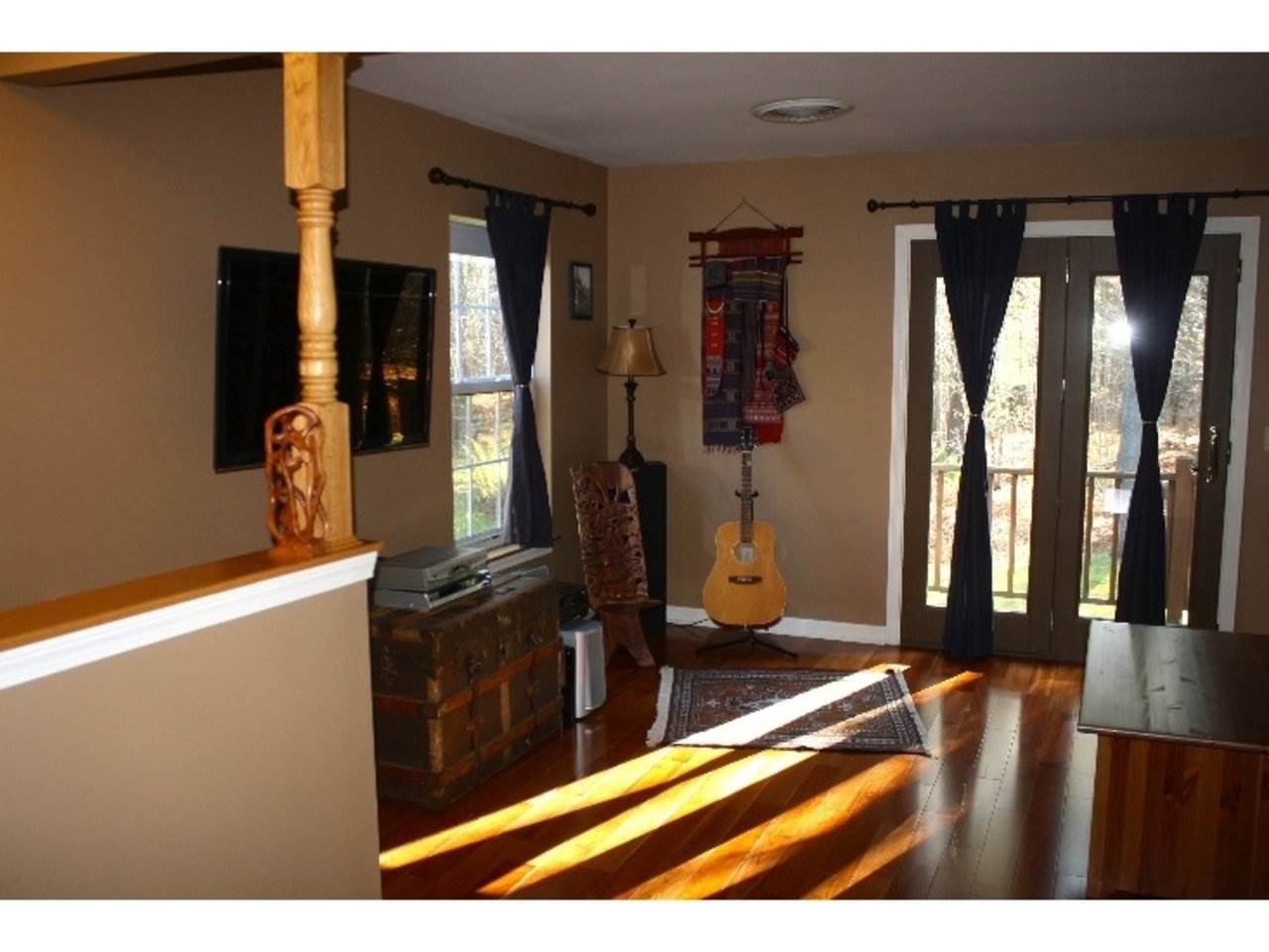 55 Abbey Road Williston, VT 05495 - Photo 3 of 21