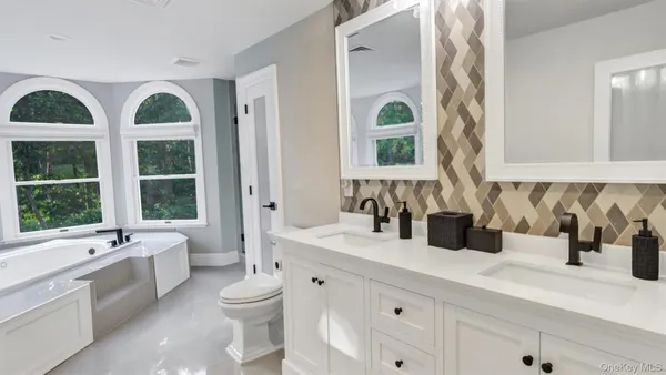 $25,000 | 151 Chardonnay Drive, East Quogue, NY 11942