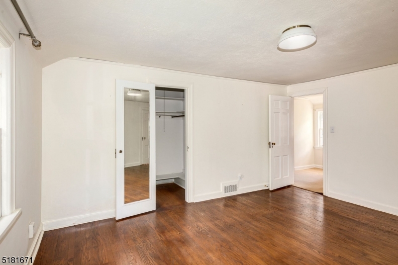 1 Gapview Road Short Hills, NJ 07078 - Photo 22 of 50