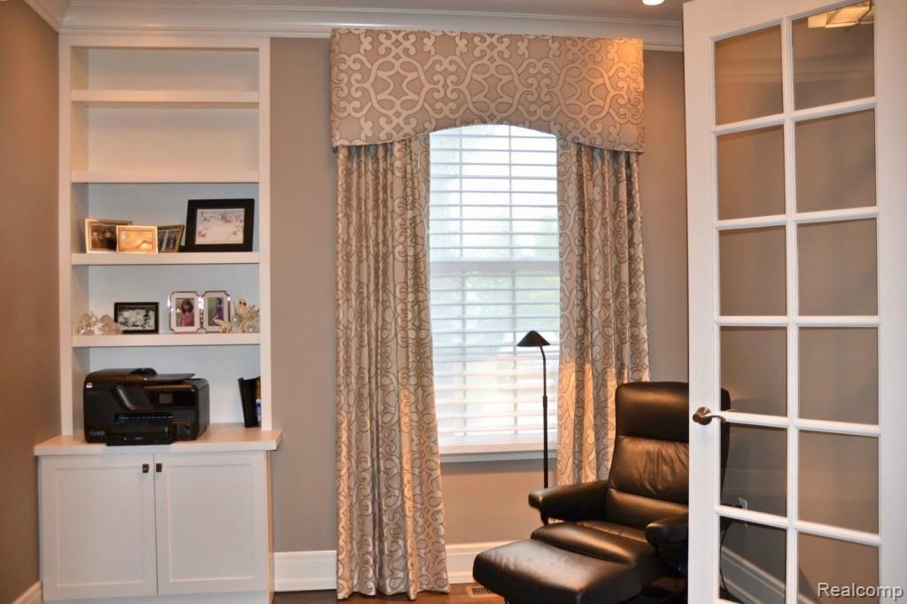 5170 Newport Court Rochester, MI 48306 - Photo 16 of 34 Office