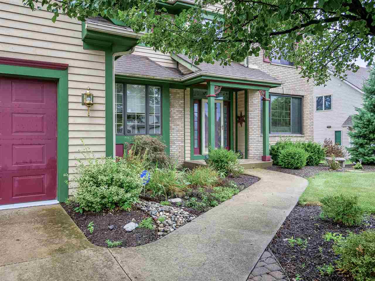 2118 Point Wood Road Fort Wayne, IN 46818 - Photo 2 of 36 Gallery Image 2