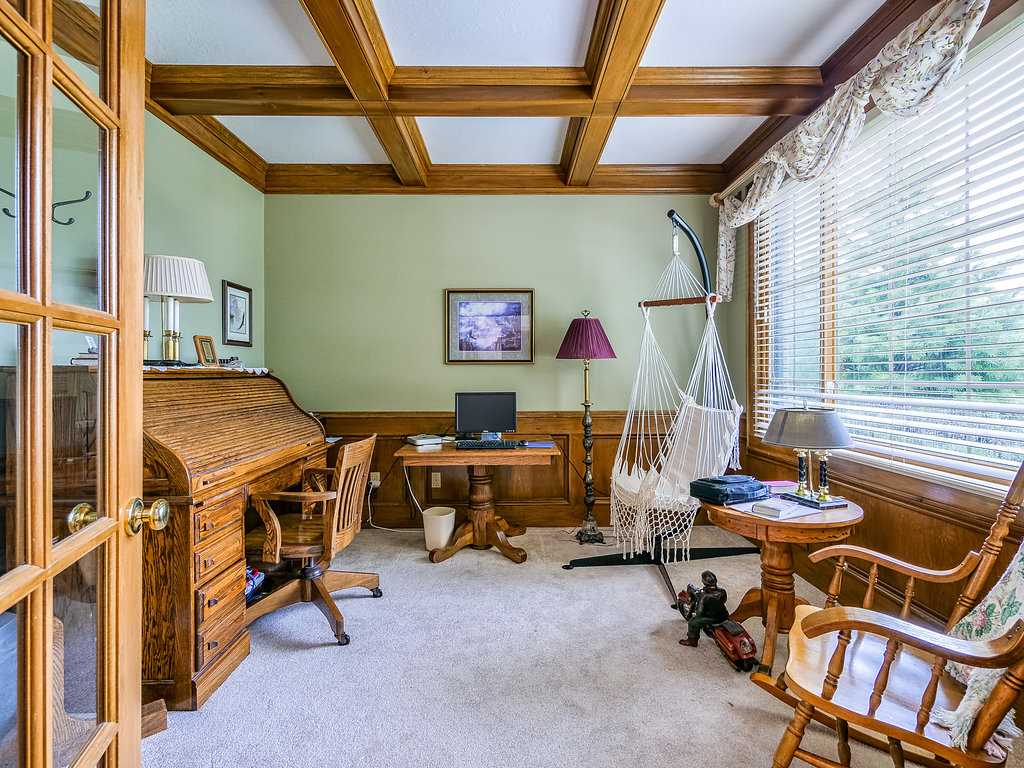 2118 Point Wood Road Fort Wayne, IN 46818 - Photo 14 of 36 Gallery Image 14