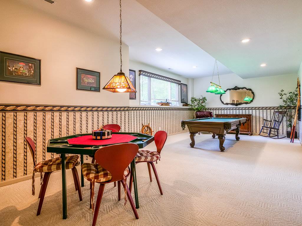 2118 Point Wood Road Fort Wayne, IN 46818 - Photo 19 of 36 Gallery Image 19