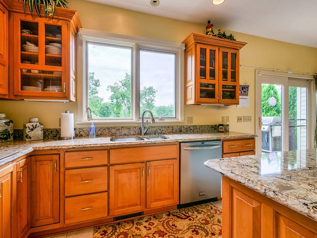 2118 Point Wood Road Fort Wayne, IN 46818 - Photo 9 of 36 Gallery Image 9