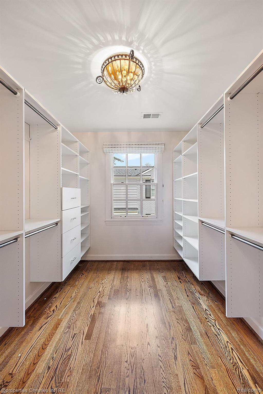 2611 Amberly Road Bloomfield Hills, MI 48301 - Photo 30 of 61 Gallery Image 30