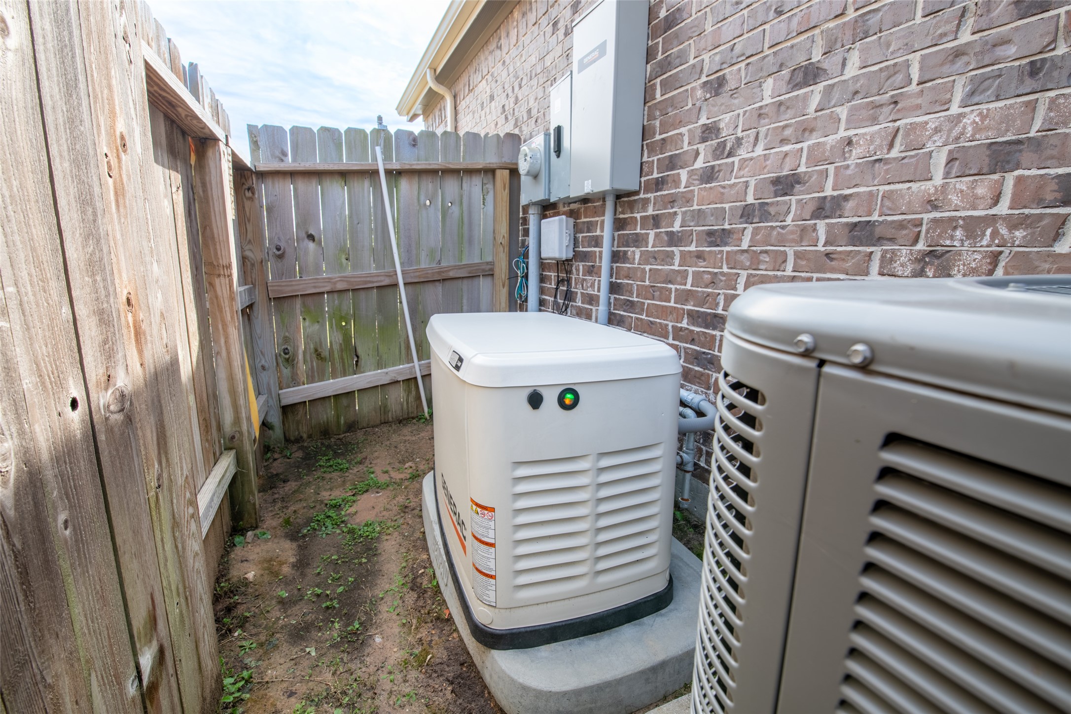 15023 Mulberry Hallow Street Conroe, TX 77302 - Photo 39 of 41 a bathroom with a sink toilet and shower