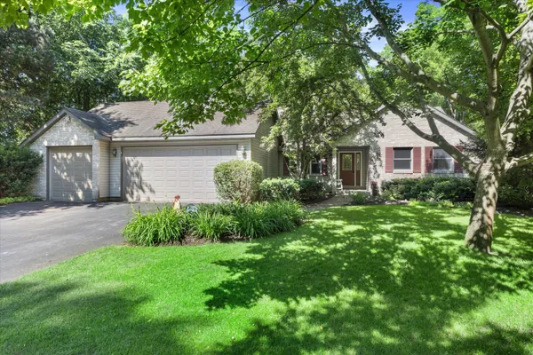 $690,000 | 9240 400th Avenue, Randall, WI 53128