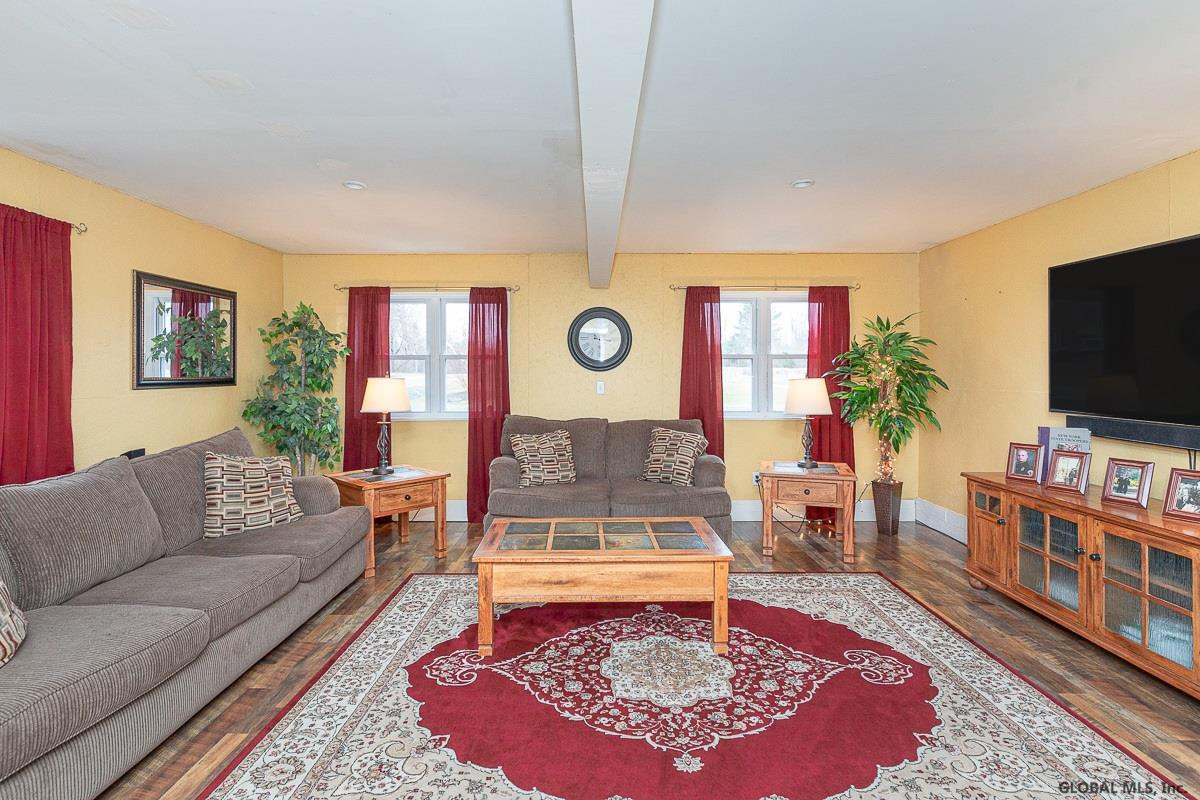 5750 Gardner Road Guilderland, NY 12009 - Photo 4 of 54 Photo 4
