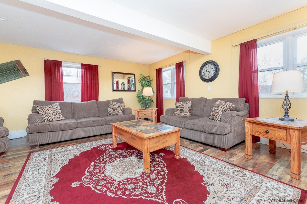 5750 Gardner Road Guilderland, NY 12009 - Photo 5 of 54 Photo 5
