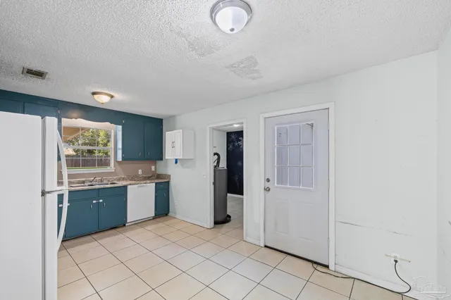 $189,900 | 3936 Elmcrest Drive, Pensacola, FL 32504