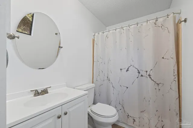 $189,900 | 3936 Elmcrest Drive, Pensacola, FL 32504