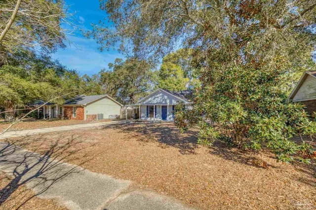 $189,900 | 3936 Elmcrest Drive, Pensacola, FL 32504