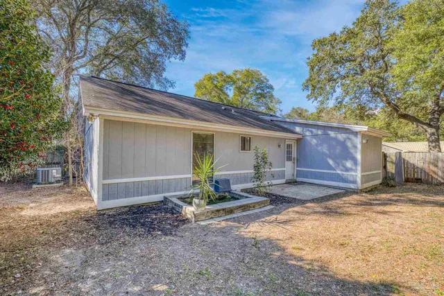$189,900 | 3936 Elmcrest Drive, Pensacola, FL 32504