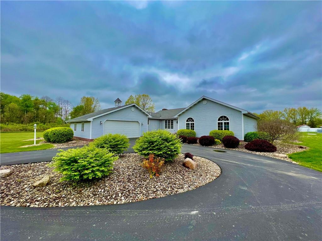 499 Pulaski Mercer Road New Wilmington, PA 16142 - Photo 1 of 25 Gallery Image 1