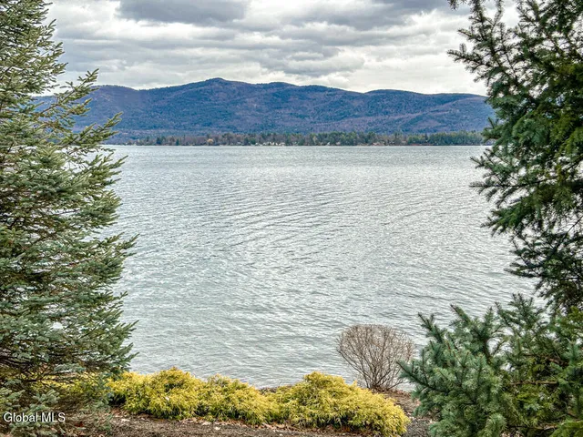 $8,950,000 | 101 Green Harbour Lane, Lake George, NY 12845