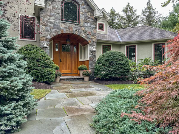 $8,595,000 | 101 Green Harbour Lane, Lake George, NY 12845