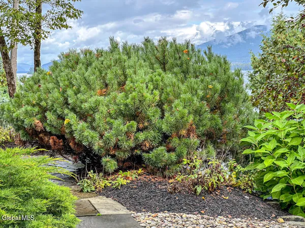 $8,595,000 | 101 Green Harbour Lane, Lake George, NY 12845