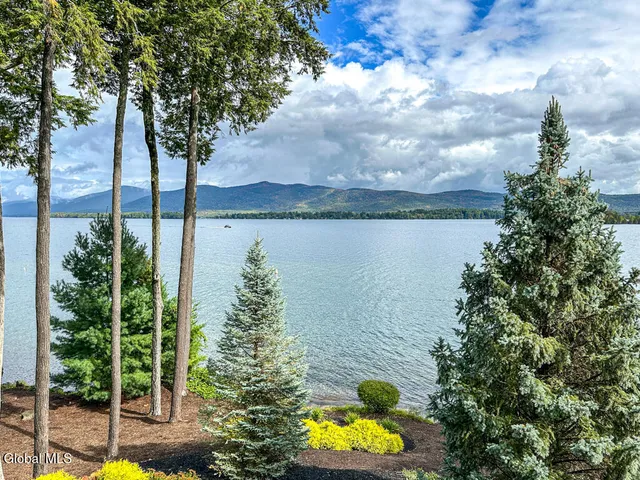 $8,950,000 | 101 Green Harbour Lane, Lake George, NY 12845