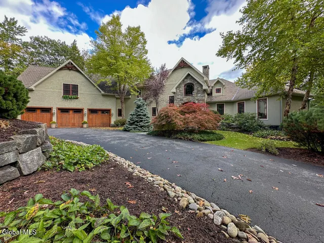 $8,950,000 | 101 Green Harbour Lane, Lake George, NY 12845