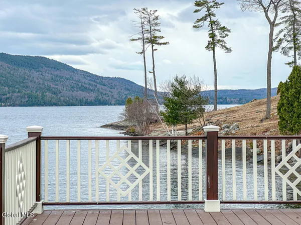 $8,595,000 | 101 Green Harbour Lane, Lake George, NY 12845