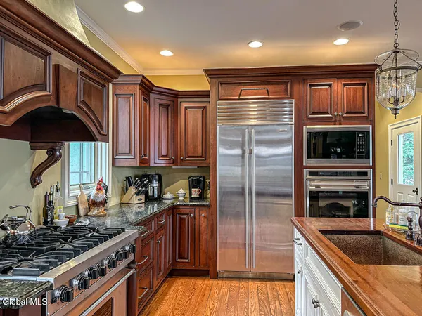 $8,595,000 | 101 Green Harbour Lane, Lake George, NY 12845