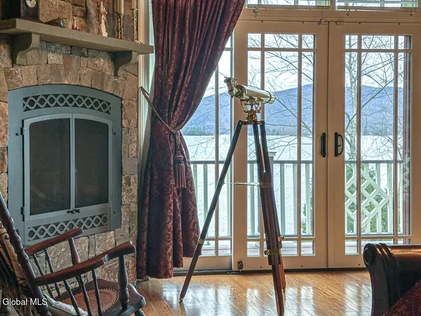 $8,595,000 | 101 Green Harbour Lane, Lake George, NY 12845