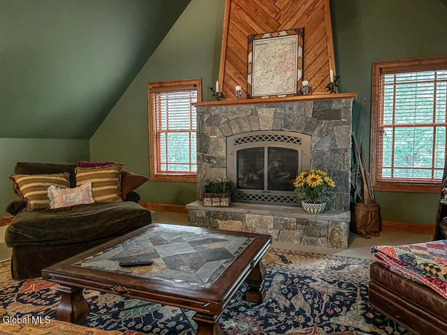 $8,950,000 | 101 Green Harbour Lane, Lake George, NY 12845