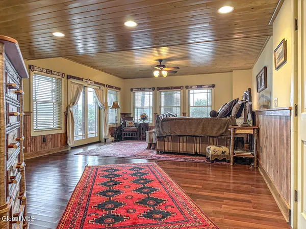 $8,595,000 | 101 Green Harbour Lane, Lake George, NY 12845