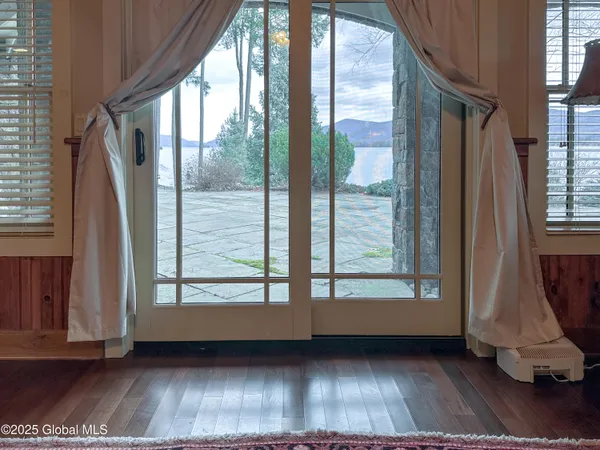 $8,595,000 | 101 Green Harbour Lane, Lake George, NY 12845