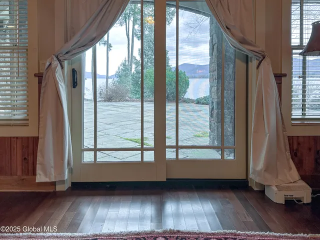 $8,950,000 | 101 Green Harbour Lane, Lake George, NY 12845