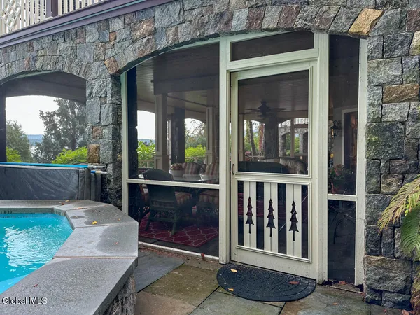 $8,595,000 | 101 Green Harbour Lane, Lake George, NY 12845