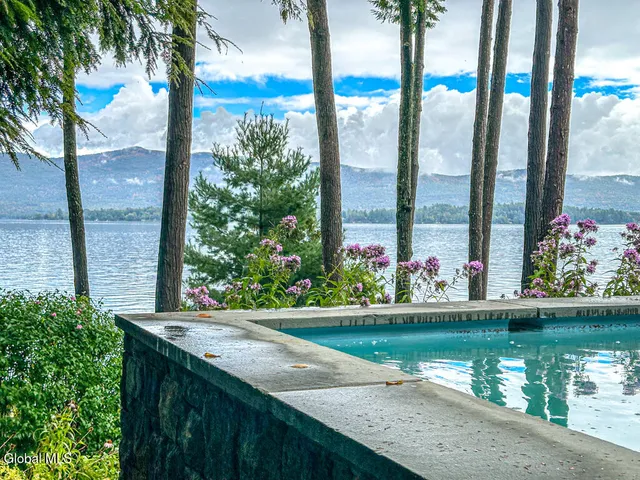 $8,950,000 | 101 Green Harbour Lane, Lake George, NY 12845