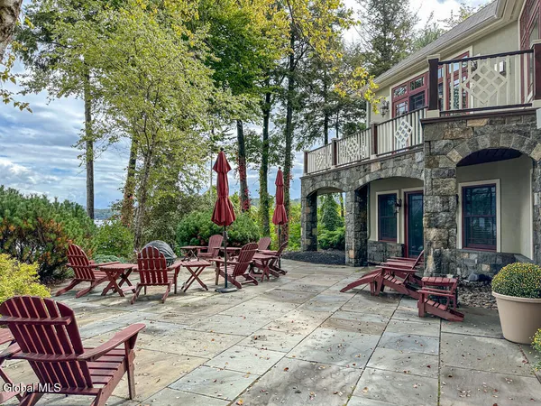 $8,595,000 | 101 Green Harbour Lane, Lake George, NY 12845