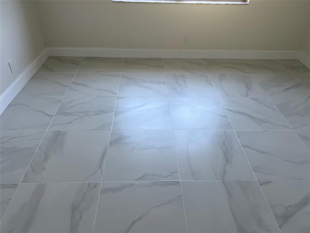 8705 Northwest 38th Drive, Unit 2A Coral Springs, FL 33065 - Photo 45 of 51 a view of a small space