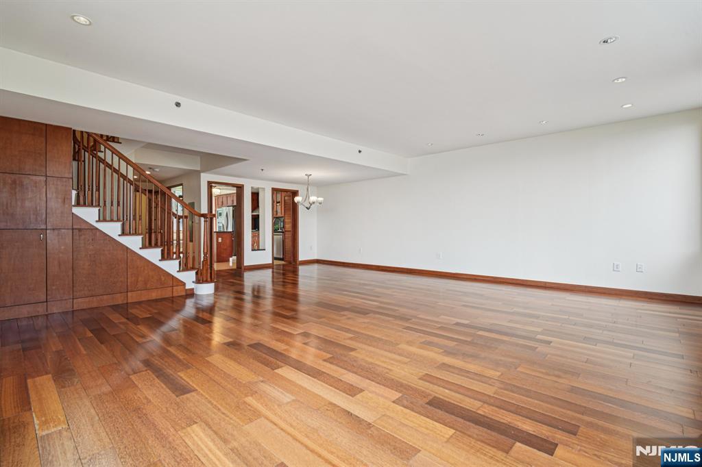 100 Old Palisade Road, Unit PL16 Fort Lee, NJ 07024 - Photo 12 of 32