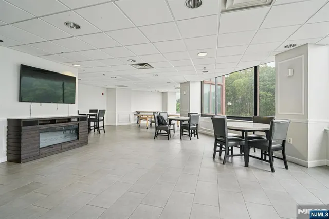 $6,000 | 100 Old Palisade Road, Unit PL16, Fort Lee, NJ 07024