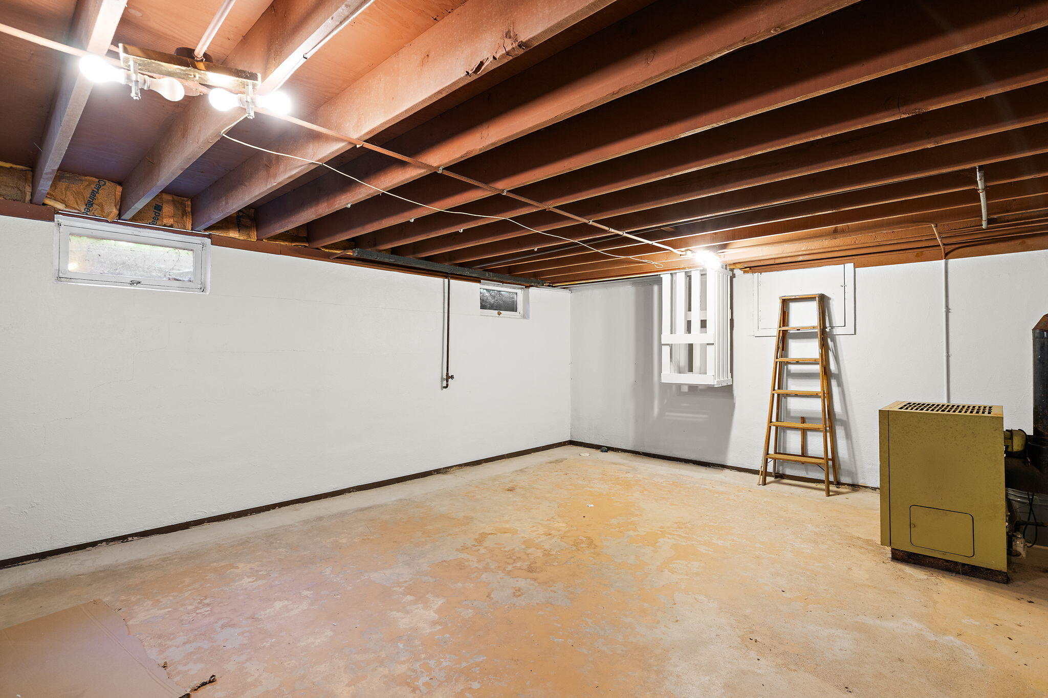 419 Hemlock Lane Crown Point, IN 46307 - Photo 23 of 34 2048x1365