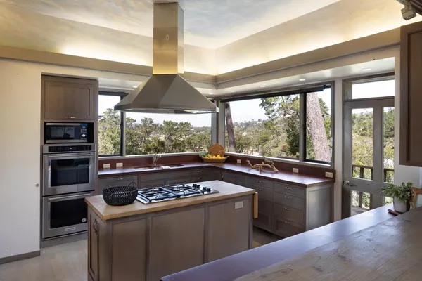 $4,995,000 | 3198 Del Ciervo Road, Pebble Beach, CA 93953