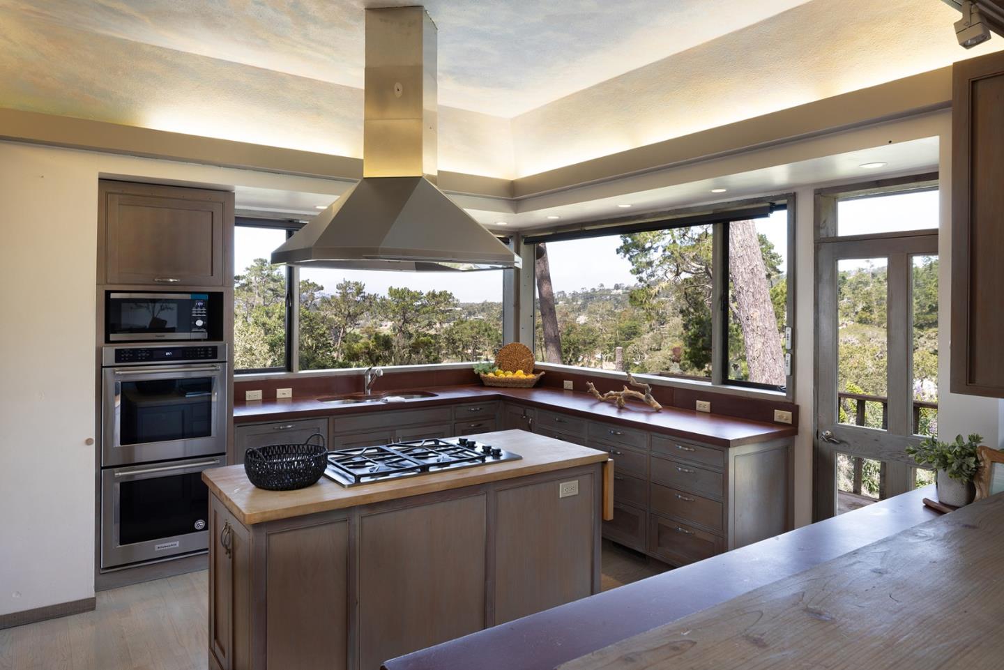 3198 Del Ciervo Road Pebble Beach, CA 93953 - Photo 17 of 41