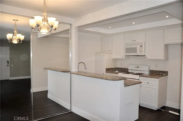 $2,650 | 16040 Leffingwell Road, Whittier, CA 90603