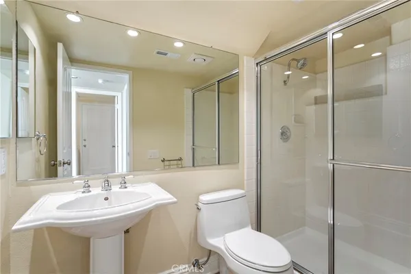 $6,450 | 11 Reina, Dana Point, CA 92629